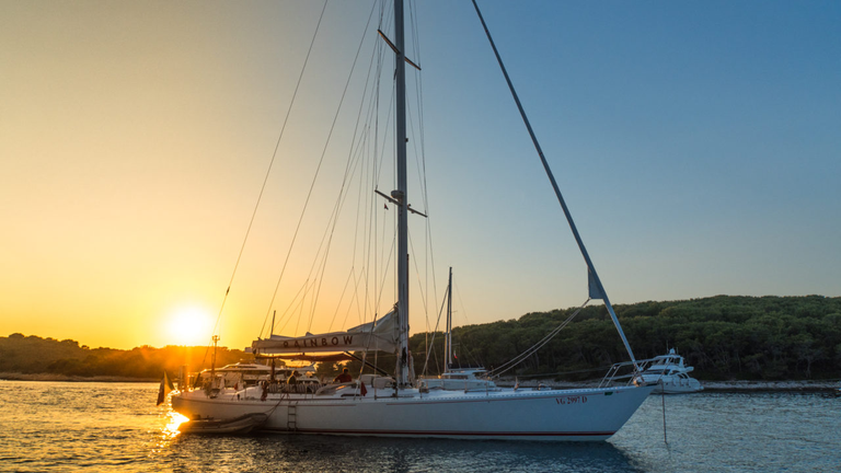 Żeglowanie i pożary w Chorwacji