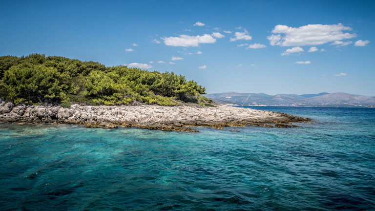 Żeglowanie i pożary w Chorwacji
