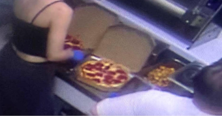 This is how the delivered pizza was prepared (photo: Capital Pizza Rzeszów)