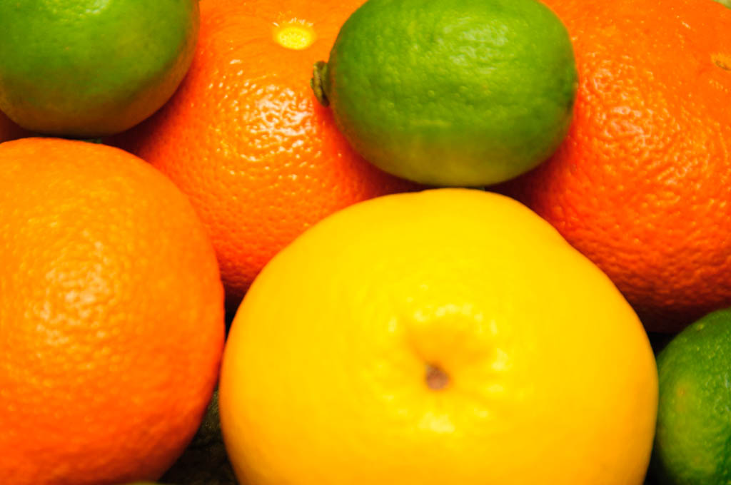 Pomarańcza, limonka, grejpfrut.