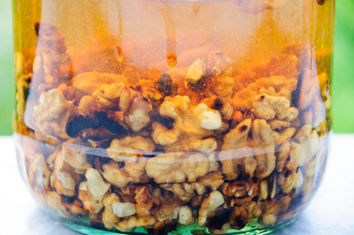 Orzechy włoskie w nalewce