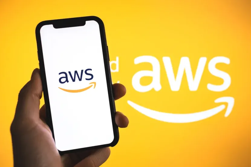 Wojna a biznes w sieci – jak wykorzystać Amazon Web Services i uniezależnić się od zawirowań?